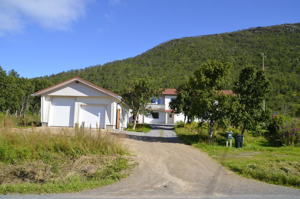 Вилла Fjord House Fornes Экстерьер фото