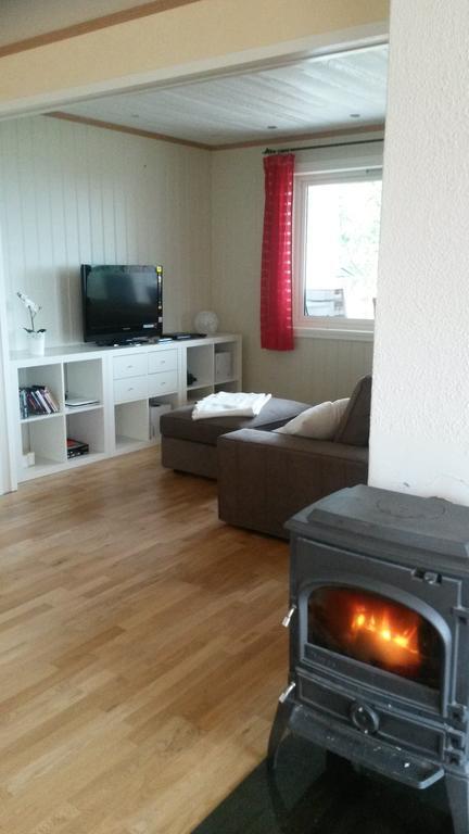 Вилла Fjord House Fornes Экстерьер фото